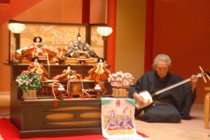 お雛様と祖父の三味線