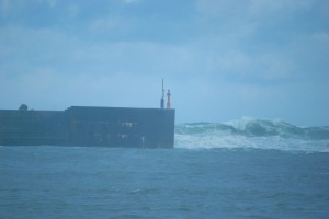 大きな波がやってきて!