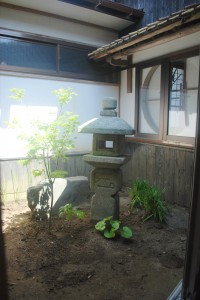 少し明るく(^^)