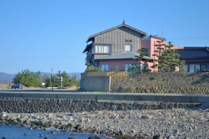 垣根完成1
