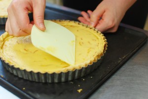 オレンジのピール入りのアーモンドクリーム