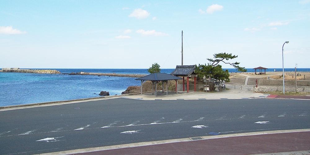 お部屋から見た「島児神社」です。